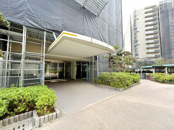 南港フローラルハイツ 22号棟 エントランス 南港フローラルハイツ 22号棟 エントランス