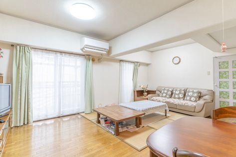 南港フローラルハイツ 22号棟 リビング