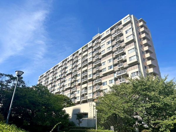 近鉄南港ガーデンハイツ 21号棟 外観 近鉄南港ガーデンハイツ 21号棟 外観