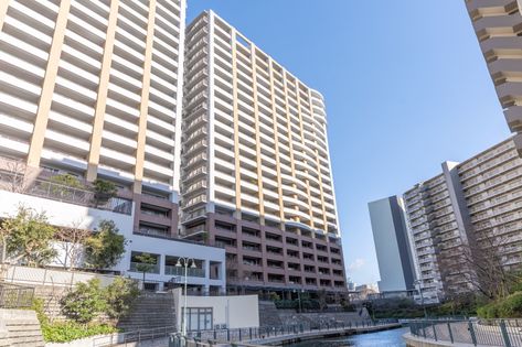 シーサイドレジデンスコスモスクエア駅前 外観