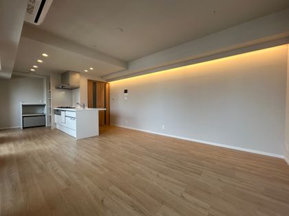 ネバーランド南堀江 リビング