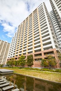 シーサイドレジデンスコスモスクエア駅前 外観