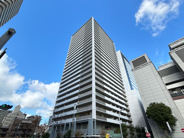 ローレルコート難波 外観
