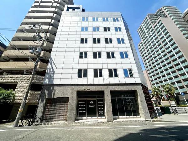 外観昭和54年3月建築６階建一棟ビル
