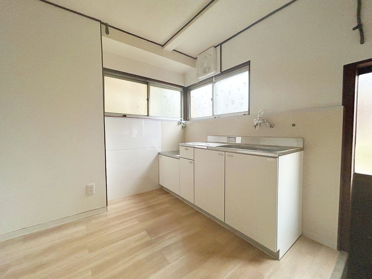 尼崎市大島一丁目中古戸建 キッチン キッチン