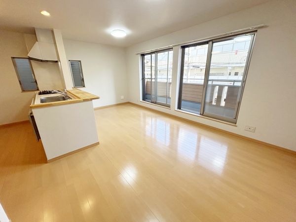 尼崎市瓦宮2丁目 戸建 リビング