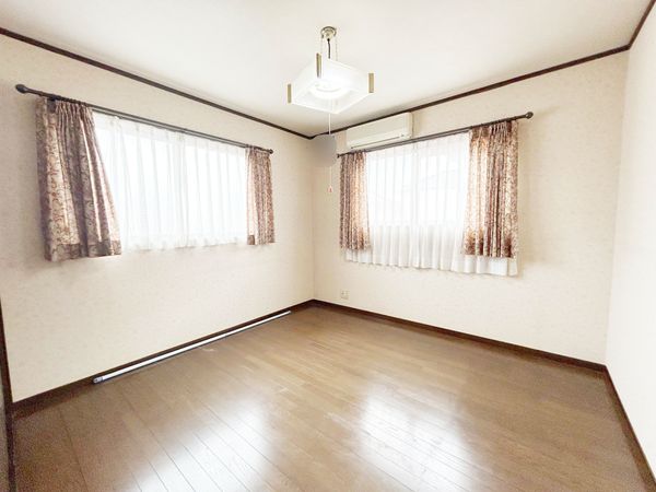 尼崎市南塚口町8丁目 戸建 室内 尼崎市南塚口町8丁目 戸建 室内