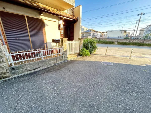 土地面積：40.49平米　鉄骨造2F建て