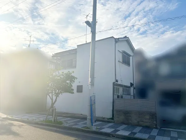 土地面積：40.49平米　鉄骨造2F建て