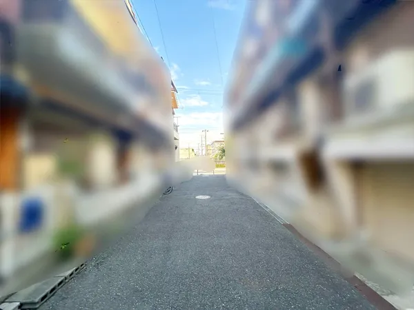 土地面積：40.49平米　鉄骨造2F建て