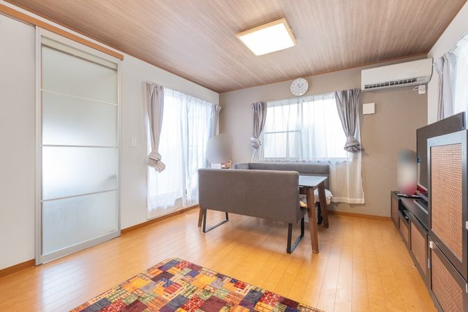 西難波町1丁目 中古戸建 リビング