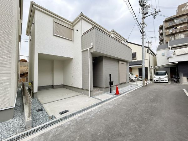 尼崎市大島1丁目新築分譲住宅2号地 前面道路含む外観 尼崎市大島1丁目新築分譲住宅2号地 前面道路含む外観