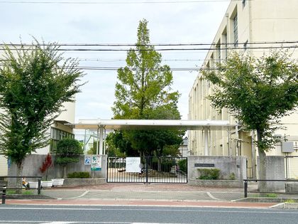 尼崎市瓦宮2丁目 戸建 尼崎市立園田南小学校(約800m) 尼崎市立園田南小学校(約800m)