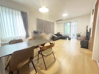 尼崎市瓦宮2丁目 戸建 リビング リビング