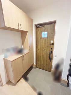 尼崎市瓦宮2丁目 戸建 玄関 玄関