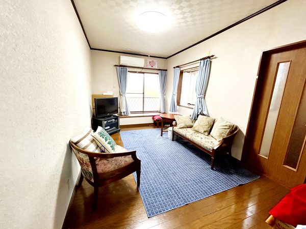 尼崎市東園田町6丁目 戸建 リビング 尼崎市東園田町6丁目 戸建 リビング