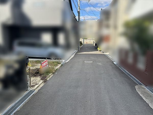 尼崎市椎堂1丁目 新築戸建 前面道路含む外観 尼崎市椎堂1丁目 新築戸建 前面道路含む外観