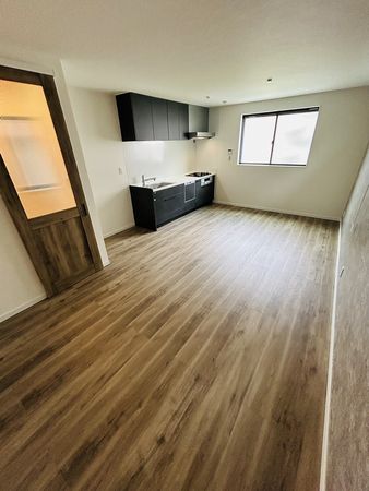 尼崎市東園田町7丁目 新築戸建 リビング 尼崎市東園田町7丁目 新築戸建 リビング