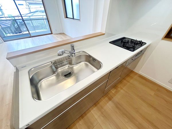 尼崎市東園田町8丁目 戸建 キッチン キッチン