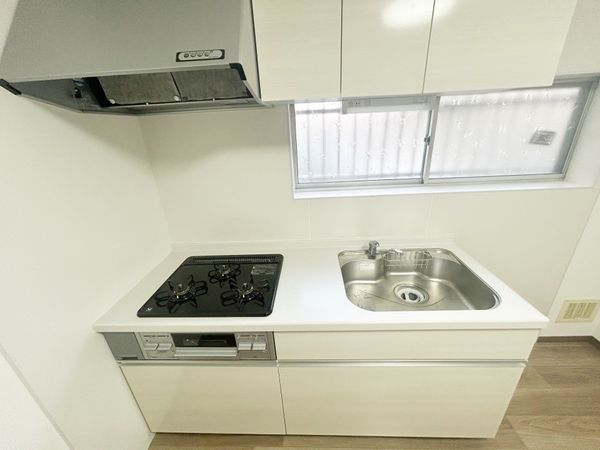 尼崎市塚口本町1丁目 中古テラスハウス キッチン 尼崎市塚口本町1丁目 中古テラスハウス キッチン