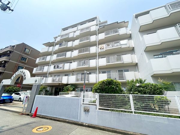 サンロイヤル南園田 外観