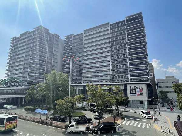 徒歩7分。
