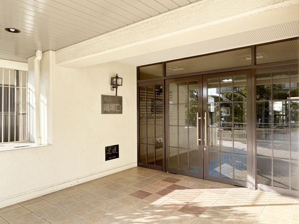 パレス南塚口 2号棟 エントランス パレス南塚口 2号棟 エントランス