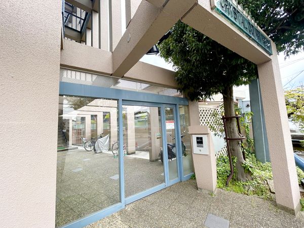 クリスタルコート塚口 エントランス クリスタルコート塚口 エントランス