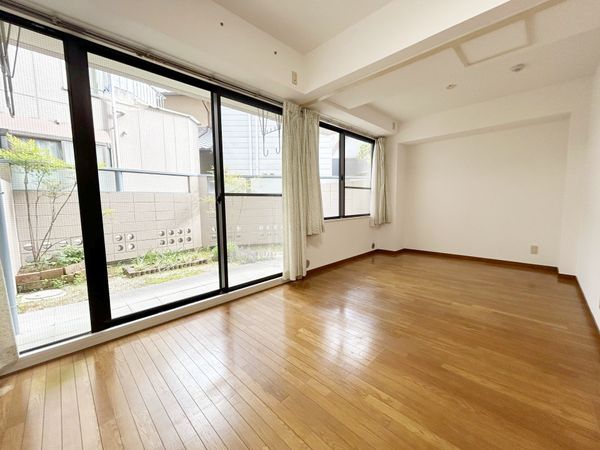 クリスタルコート塚口 リビング