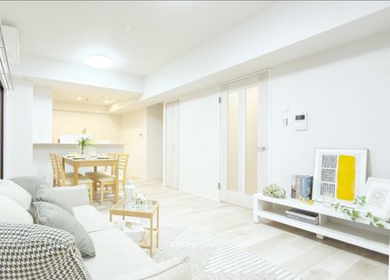 フレクサンス尼崎西本町 リビング