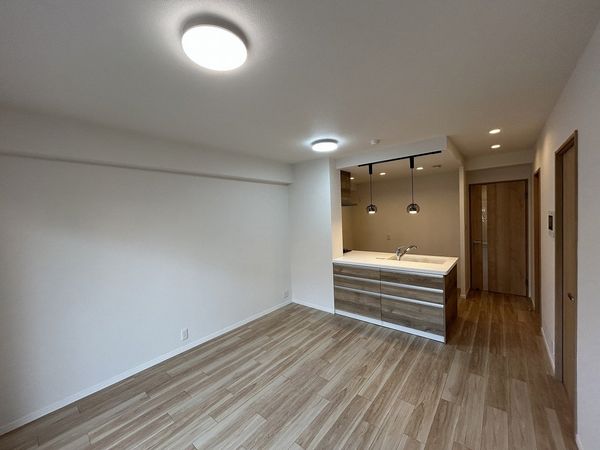 エンゼルクレッセ西難波 リビング エンゼルクレッセ西難波 リビング