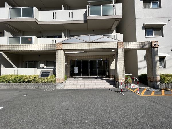 サンロイヤル北園田ブランシュール エントランス サンロイヤル北園田ブランシュール エントランス