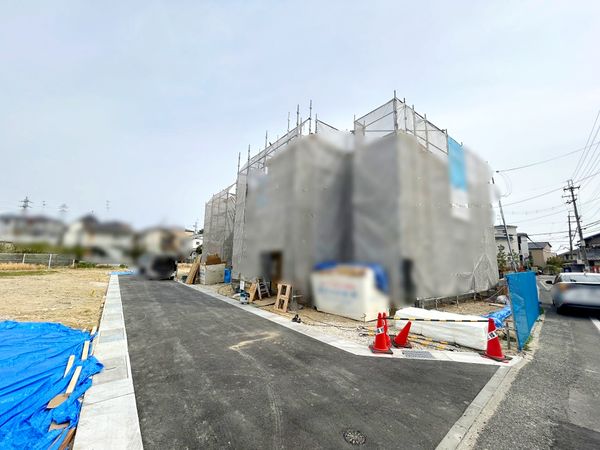 寺本2丁目 新築戸建 15号地 前面道路含む外観 寺本2丁目 新築戸建 15号地 前面道路含む外観
