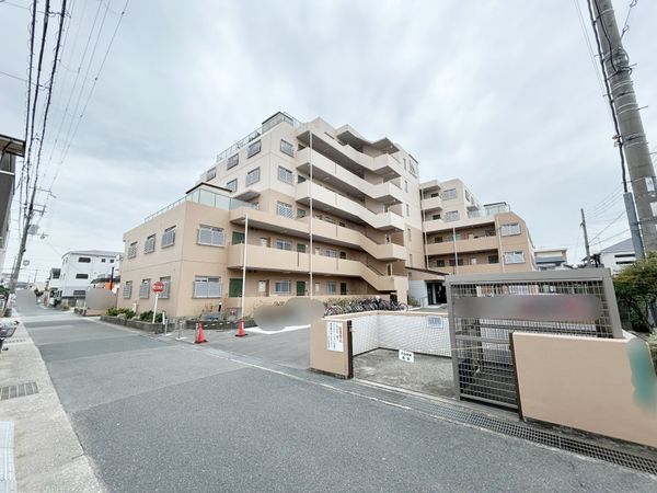 イスズハイツベル伊丹荻野 外観 イスズハイツベル伊丹荻野 外観