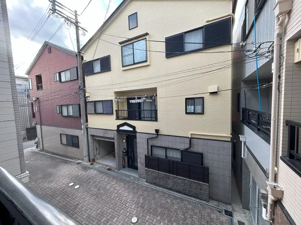 【バルコニーからの眺望】