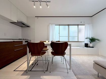 上田中町・中古戸建 リビング