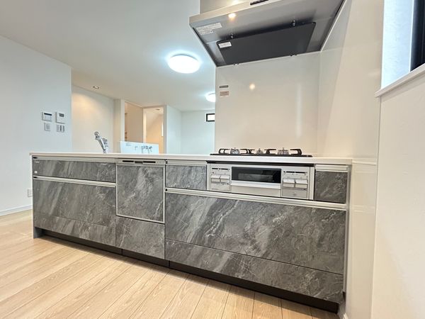 西宮市浜甲子園1丁目 新築戸建 キッチン