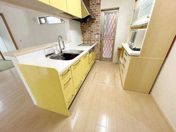 西宮市上田東町 中古戸建 キッチン 西宮市上田東町 中古戸建 キッチン