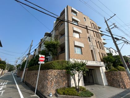 セントラル甲子園口一丁目イプシオン 外観
