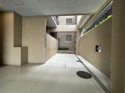 プレサンスグラン甲子園五番町 駐車場