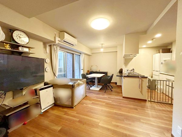 プレサンスグラン甲子園五番町 リビング プレサンスグラン甲子園五番町 リビング