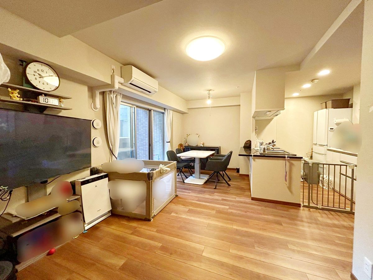 プレサンスグラン甲子園五番町 リビング リビング