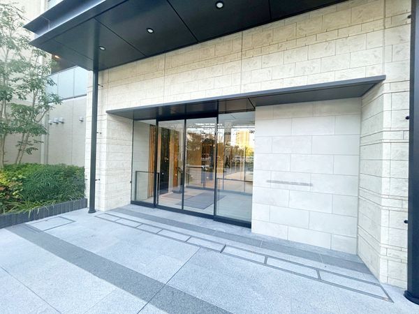 ジオ西宮コートテラス エントランス ジオ西宮コートテラス エントランス