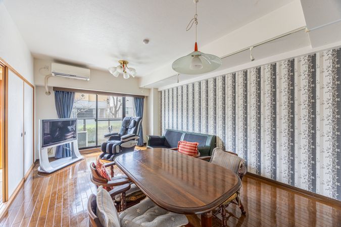 ディオレ甲子園四番町 リビング