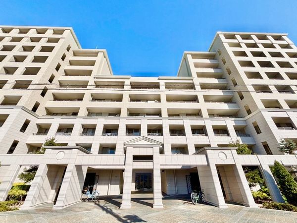 ジークレフ西宮武庫川館 アビエス館 外観