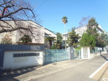 メガロコープ西宮Ⅱ 1号棟 西宮市立浜脇中学校(約680m) 西宮市立浜脇中学校(約680m)