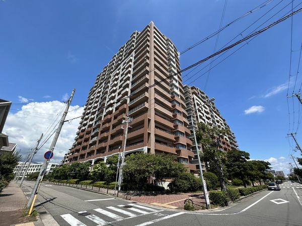 ルネヒューマンズガーデンパラディオ B棟 外観 ルネヒューマンズガーデンパラディオ B棟 外観