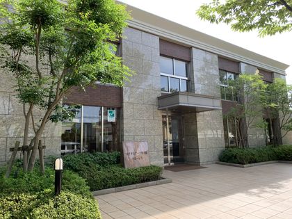 ロイヤルアーク甲子園フローレス エントランス