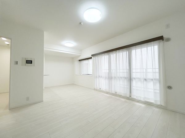 コート甲子園南2番館 リビング コート甲子園南2番館 リビング
