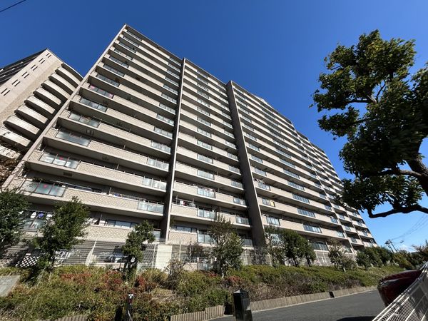 コート甲子園南 3番館 外観